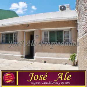 En Venta Casa De Cuatro Dormitorios Colonia Del Sacramento
