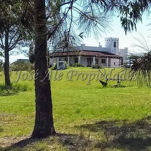 Chacra De 9 Ha Ubicada En Paso Antolin, Colonia.