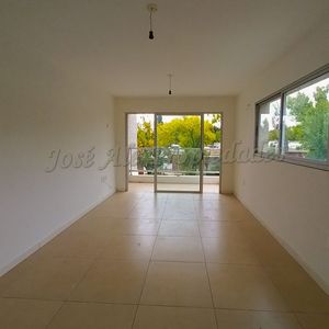 En Venta Apartamento De 1 Dormitorio Colonia Del Sacramento