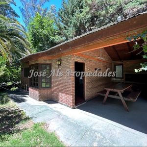 En Venta Casa Amoblada Ubicada En Santa Ana, Colonia