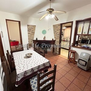 En Venta: Exclusiva Propiedad De 5 Dormitorios En Nueva Helvecia