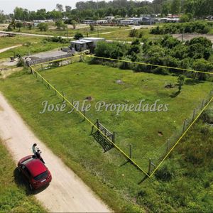 En Venta Terreno De 789m2 Con 40m De Frente En Zona Estrategica De Colonia.