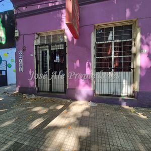 En Venta Llave De Local De Carniceria, Ubicada A Metros De Av Principal Gral Flores, Colonia