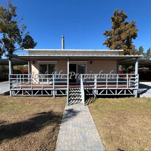 En Venta Hermosa Y Moderna Propiedad Ubicada En Fraccionamiento Altos De San Carlos Colona.