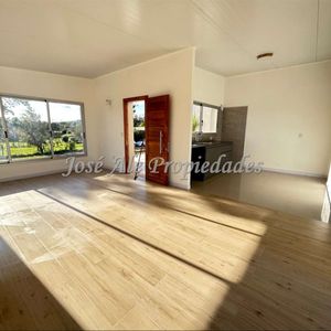 En Alquiler Apartamento De 2 Dormitorios A Estrenar En El Real De San Carlos, Colonia.