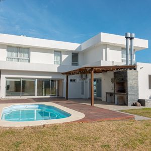 Casa En Venta -  Ref 324