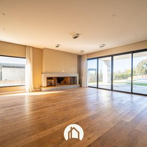 Casa En Venta/alquiler - Ref. 741