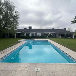 Casa En Venta - Lomas De La Tahona - Ref. 759