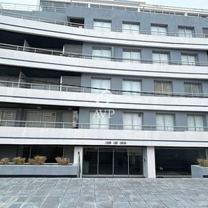 En Alquiler!! Espectacular Apartamento Moderno Con Garage En La Península. A 1 Cuadra De La Playa De Los Ingleses Y 2 De El Emir.