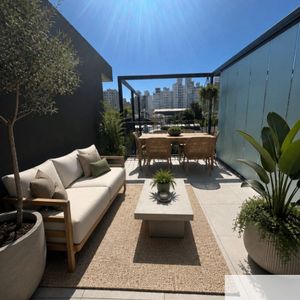 Apartamento En Venta C/ Cochera En Punta Carretas