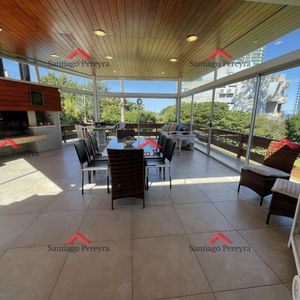 Hermosa Casa De 5 Dormitorios En Playa Mansa Alquiler De Temporada