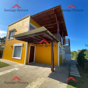 En Venta Casa Con Vista Al Mar