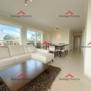 Apartamento En Venta De 3 Dormitorios En Playa Brava Punta Del Este
