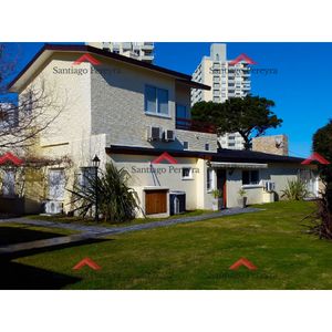 Casa En Punta Del Este, Mansa