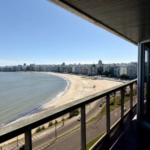 Alquiler Apartamento 3 Dormitorios Rambla Pocitos Colina De Oro 3 Baños Y Servicio, 2 Garajes, Espectacular Vista Al Mar!