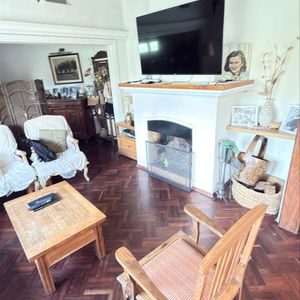 Venta Casa La Blanqueada +400m2 4 Dormitorios Patio Y Garaje