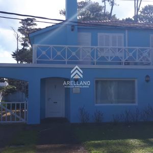 Casa En  Alquiler, San Rafael, Punta Del Este, 4 Dormitorios.