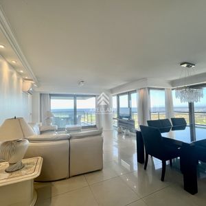 Venta Apartamento 3 Dormitorios Y Dependencia Brava