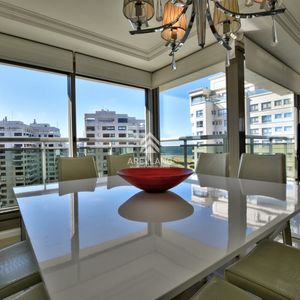 Venta Apartamento, 2 Dormitorios. Playa Brava, Punta Del Este.