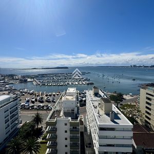 Venta Apartamento 4 Dormitorios En Península