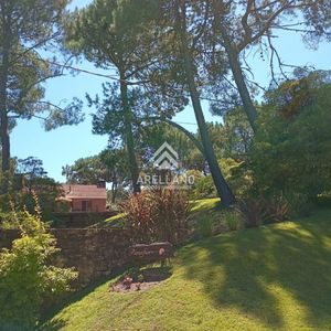Venta Casa 4 Dormitorios