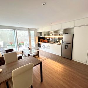 Apartamento En Venta De 1 Dormitorio C/ Cochera Doble En Punta Carretas