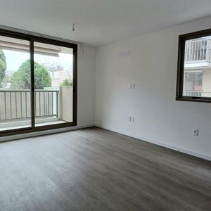 Apartamento En Venta C/ Cochera En La Blanqueada