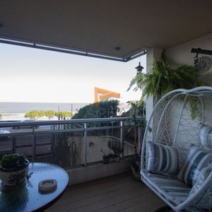 Apartamento Frente A Rambla Malvin 1 Dormitorio Con Garaje