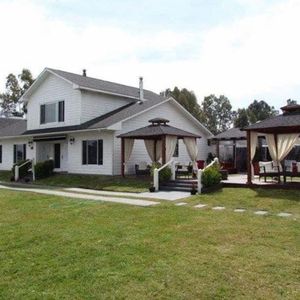 Venta Complejo Turístico 6 Cabañas Sobre El Arroyo
