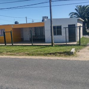 Venta Casa De 3 Dormitorios En Barros Blancos