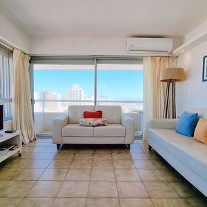 Venta Apartamento 3 Dormitorios En Peninsula