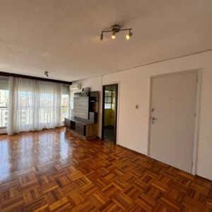 Venta Apartamento 2 Dormitorios En Zona Tres Cruces