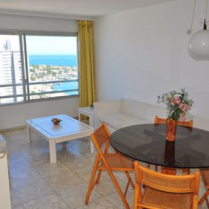 Venta Casa 1  Y ½ Dormitorio En Peninsula