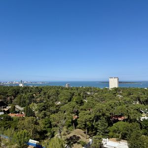 Venta Apartamento 3 Dormitorios En  Parquemar Bosque