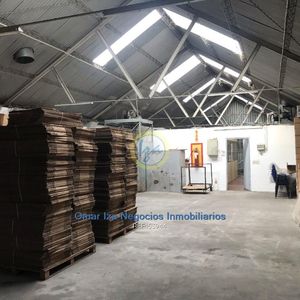 Iza. Con Renta Local Industrial Galpon Deposito Aguada