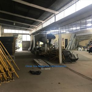 Venta Local Industrial Malvin Norte Sobre Gallinal Galpon