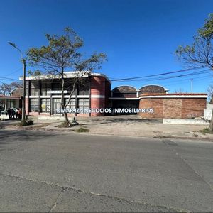 Venta Local Comrcial En La Teja, Galpon, Deposito, Entrada De Camiones, Excelente Ubicacion, Prox Planta De Ancap