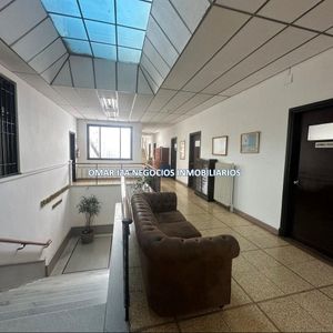 Aquiler Oficinas En Aguada De 250m2 Aprox, Escritorio, Consultorios, Diferentes Rubros