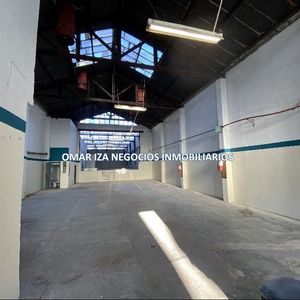 Venta Local Comercial En La Blanqueada, 471m2, Galpon, Deposito, Proximo Nuevo Centro