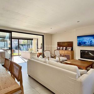 Casa En Alquiler De 4 Dormitorios En Parque Miramar