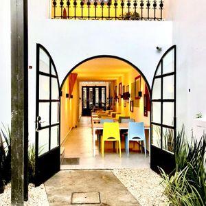 Venta De Casa Residencia Estudiantil, 16 Habitaciones