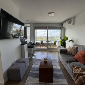 Apartamento En Venta Con Renta En Cordon De 2 Dormitorios