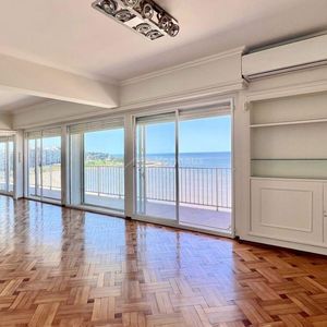 Apartamento En Venta 3 Dormitorios Rambla De Pocitos
