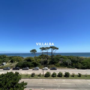 Venta De Apartamento De 4 Dormitorios En Playa Mansa, Punta Del Este