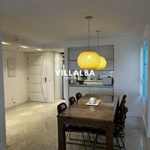 Apartamento 2 Dormitorios  En Torre De Categoría