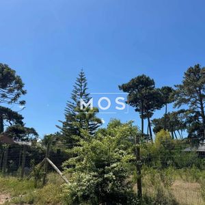 Terreno En Venta Punta Del Este Barrio Lugano