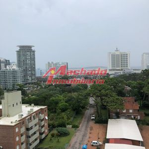 Vende Apartamento De 1 Dormitorio En Punta Del Este