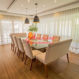 Venta De Casa De 6 Dormitorios En Punta Del Este