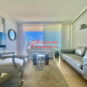 Apartamento A La Venta En Roosevelt - 2 Dormitorios, 2 Baños - Vista