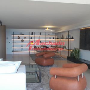 Amplio Apartamento En Primera Línea De Playa Brava. Punta Del Este. Alquiler De Verano Y Venta
